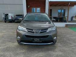 Oro Usata 2013 Toyota RAV4 SUV | 9900 € (Ottimo prezzo)