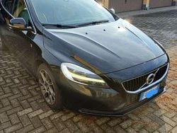 Usata 2016 Volvo V40 Ocean Race Tre volumi | 10.500 € (Buon prezzo)