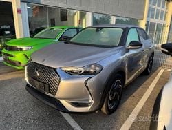Grigio metallizzato Usata 2022 DS Automobiles DS3 Crossback Grand Chic SUV | 18.700 € (Buon prezzo)