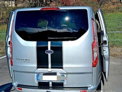Grigio Usata 2023 Ford Tourneo Tre volumi | 34.500 €