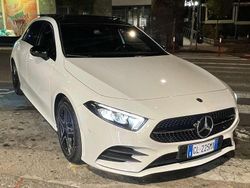 Bianco Usata 2022 Mercedes A180 Premium Tre volumi | 32.000 € (Buon prezzo)