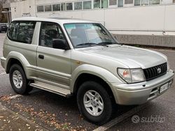 Grigio Usata 1999 Toyota Land Cruiser SUV | 7500 € (Buon prezzo)