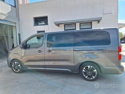 Grigio Usata 2021 Opel Zafira Life Monovolume | 30.500 €