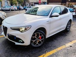 Usata 2018 Alfa Romeo Stelvio Veloce SUV | 16.900 €