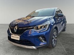 Blu/azzurro Usata 2022 Renault Captur Intens SUV | 16.500 € (Buon prezzo)