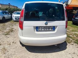 Bianco Usata 2012 Skoda Roomster Monovolume | 2899 € (Buon prezzo)