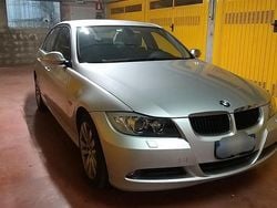 Grigio Usata 2007 BMW 320 Tre volumi | 6500 € (Buon prezzo)