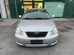 Grigio Usata 2002 Toyota Corolla Tre volumi | 1800 € (Ottimo prezzo)