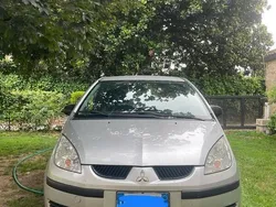 Usata 2008 Mitsubishi Colt Due volumi | 800 €