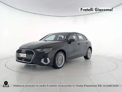Nero mito metallizzato Usata 2023 Audi A3 Sportback Advanced Tre volumi | 28.900 € (Ottimo prezzo)
