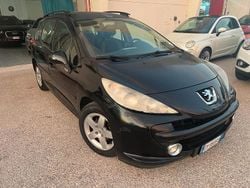 Nero Usata 2009 Peugeot 207 Sport Tre volumi | 2300 € (Ottimo prezzo)