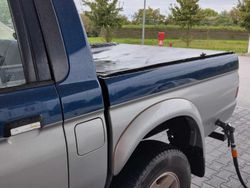 Blu Usata 2001 Mitsubishi L200 Pick-up | 10.000 €