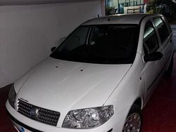 Bianco Usata 2008 Fiat Punto Tre volumi | 1300 €