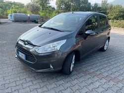 Grigio Usata 2015 Ford B-MAX Titanium Monovolume | 7900 € (Buon prezzo)