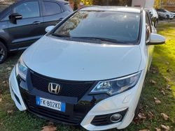 Bianco Usata 2017 Honda Civic Elegance Station wagon | 12.500 € (Cara)