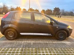 Nero Usata 2006 Fiat Grande Punto Active Due volumi | 2800 € (Buon prezzo)
