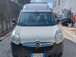 Bianco Usata 2017 Opel Combo Furgone | 4900 €
