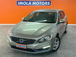 Usata 2015 Volvo V60 Kinetic Station wagon | 9990 € (Cara)