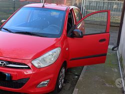 Rosso Usata 2011 Hyundai i10 Due volumi | 4500 € (Buon prezzo)