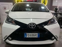 Bianco Usata 2016 Toyota Aygo X-play Due volumi | 7500 € (Buon prezzo)