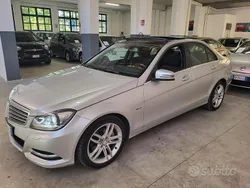 Argento Usata 2012 Mercedes C180 Elegance Tre volumi | 15.990 € (Buon prezzo)