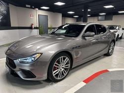 Grigio scuro Usata 2021 Maserati Ghibli Coupé | 37.800 € (Buon prezzo)