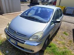 Grigio Usata 2004 Citroën Xsara Monovolume | 1200 €