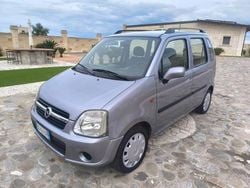 Grigio Usata 2005 Opel Agila Monovolume | 2300 € (Molto cara)