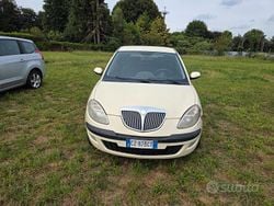 Beige Usata 2005 Lancia Ypsilon Due volumi | 1500 € (Buon prezzo)