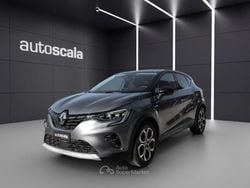 Grigio Usata 2023 Renault Captur Techno SUV | 19.490 € (Buon prezzo)