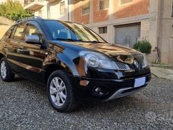 Nero Usata 2010 Renault Koleos Dynamique SUV | 4499 € (Buon prezzo)