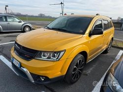 Giallo Usata 2015 Fiat Freemont Cross SUV | 6300 € (Super prezzo)