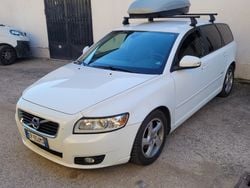 Usata 2009 Volvo V50 Station wagon | 2000 € (Buon prezzo)