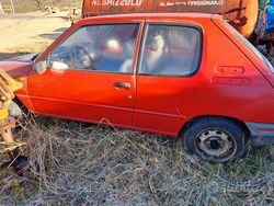 Rosso Usata 1989 Peugeot 205 Due volumi | 500 €