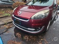 Usata 2012 Renault Grand Scénic III Monovolume | 3400 €