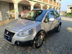 Grigio Usata 2008 Fiat Sedici Dynamic SUV | 3000 € (Ottimo prezzo)