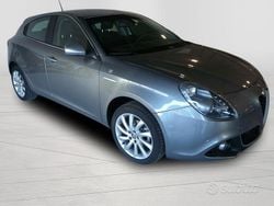 Grigio Usata 2021 Alfa Romeo Giulietta Ti Due volumi | 18.500 € (Buon prezzo)
