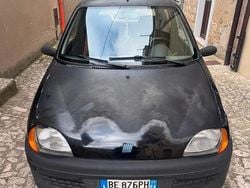 Nero Usata 1999 Fiat Seicento Young Due volumi | 500 €