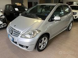 Grigio Usata 2008 Mercedes A150 Avantgarde Tre volumi | 3600 € (Buon prezzo)