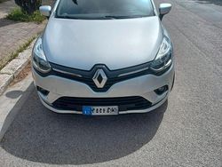 Grigio Usata 2018 Renault Clio GrandTour Zen Station wagon | 8250 € (Ottimo prezzo)