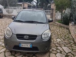 Grigio Usata 2009 Kia Picanto Due volumi | 2500 €
