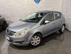 Grigio Usata 2008 Opel Corsa Club Tre volumi | 3500 € (Buon prezzo)