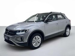 Pyrit silver metallizzato nero Usata 2023 VW T-Roc Life SUV | 19.200 € (Ottimo prezzo)