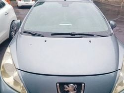 Grigio Usata 2007 Peugeot 207 Cabrio | 3300 € (Super prezzo)