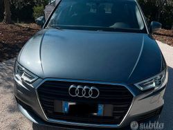 Grigio Usata 2018 Audi A3 Business Tre volumi | 14.990 € (Buon prezzo)
