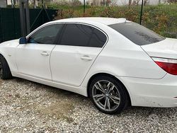Bianco Usata 2013 BMW 520 Due volumi | 4600 €