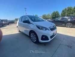 Bianco Usata 2016 Peugeot 108 Active Due volumi | 8490 € (Buon prezzo)
