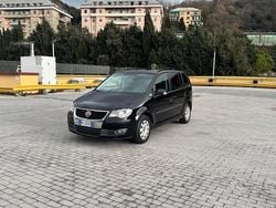 Nero Usata 2008 VW Touran Monovolume | 4199 € (Ottimo prezzo)