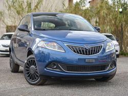 Blu/azzurro Usata 2023 Lancia Ypsilon Silver Due volumi | 10.205 € (Super prezzo)
