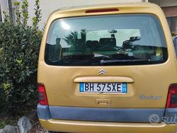 Usata 2000 Citroën Berlingo Monovolume | 700 € (Buon prezzo)